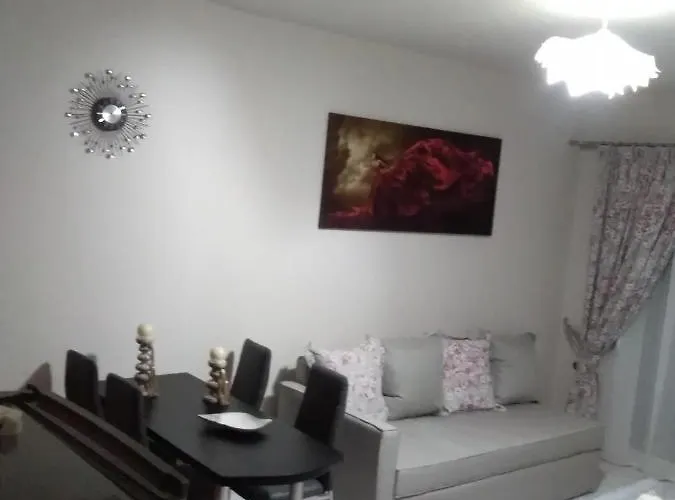 Eirini Lägenhet Potos